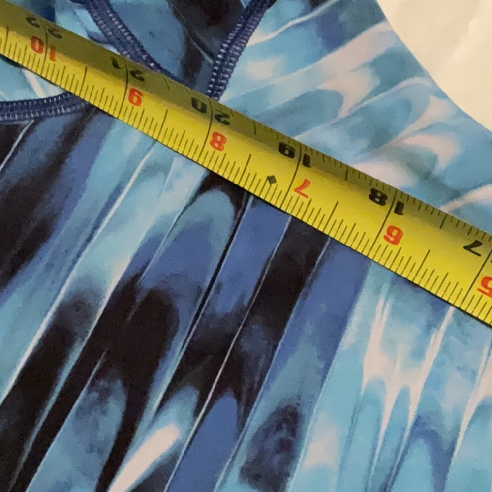 Lululemon Athletica Ocean Wave Leggings - Picture 5 of 9
